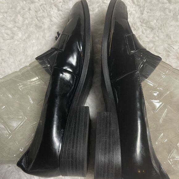 Kenneth Cole Reaction synthetic patent & suede loafers tassel accent SZ9.5 - Picture 6 of 11